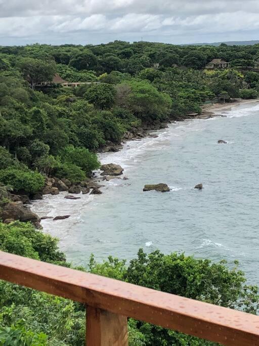 Сasa de vacaciones Pamaduih - Above The Sea