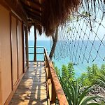 Pamaduih - Suite Above The Sea